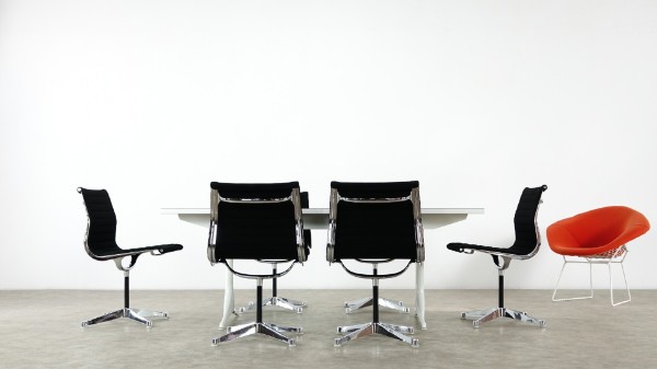 Ankauf Vitra Ankauf Herman Miller Ankauf Charles & Ray Eames Ankauf Bertoia Ankauf Vitra Ankauf Herman Miller Ankauf Charles & Ray Eames Ankauf Bertoia